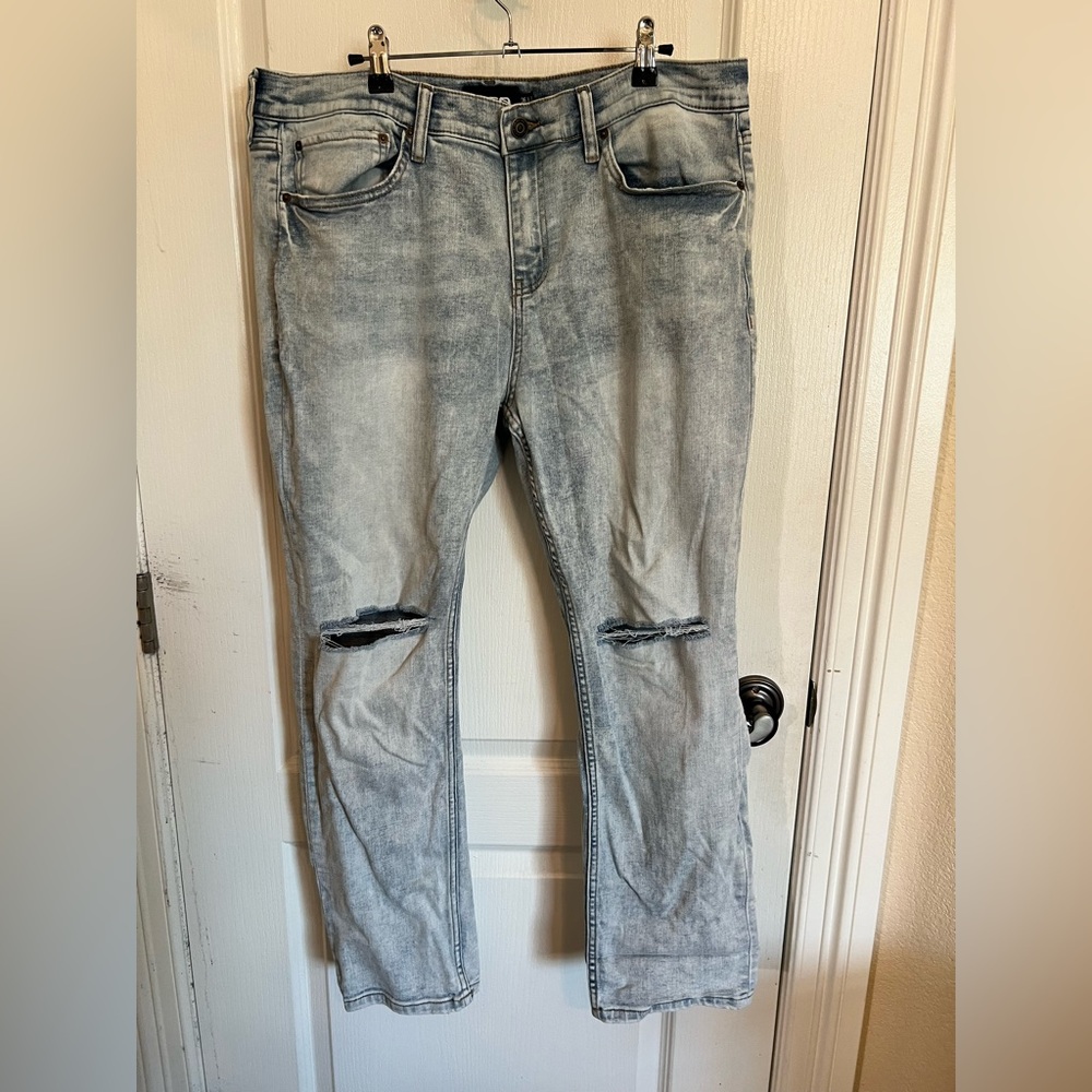 RSQ | Men’s Slim Straight Distressed Jeans | W36 L30